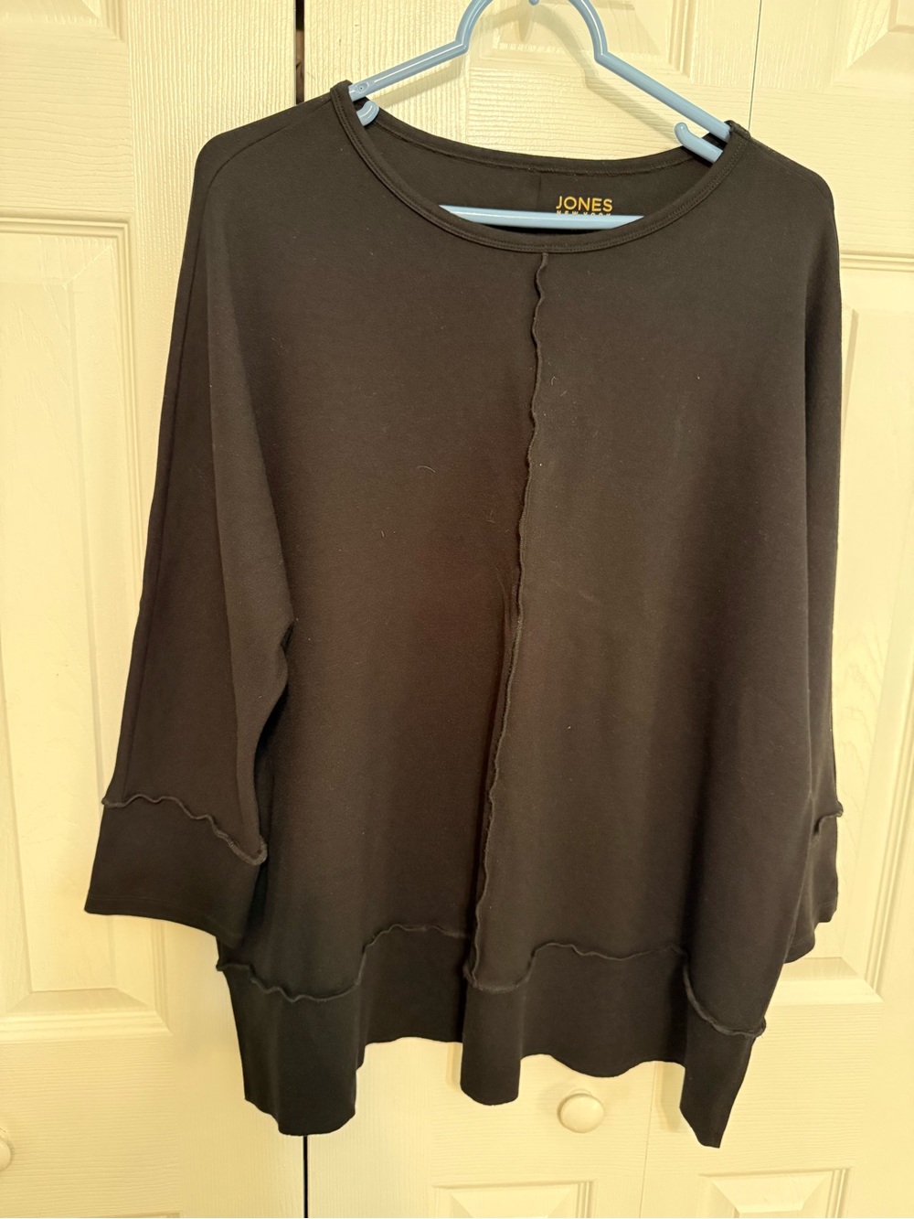 Jones New York Black Seam-Detail Tunic Top